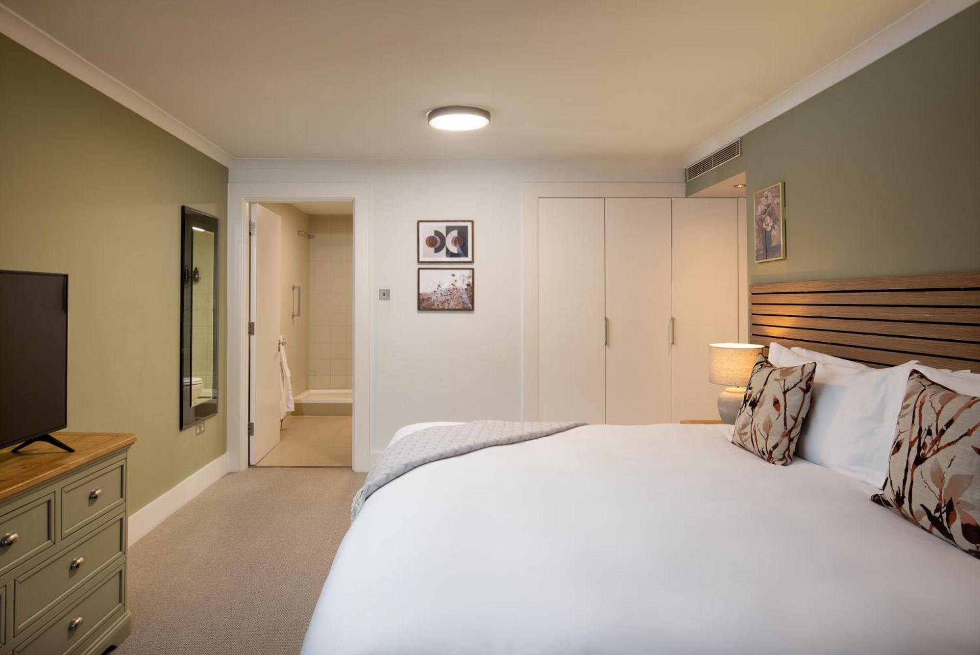 Monarch House - Serviced Apartments - Kensington ロンドン エクステリア 写真