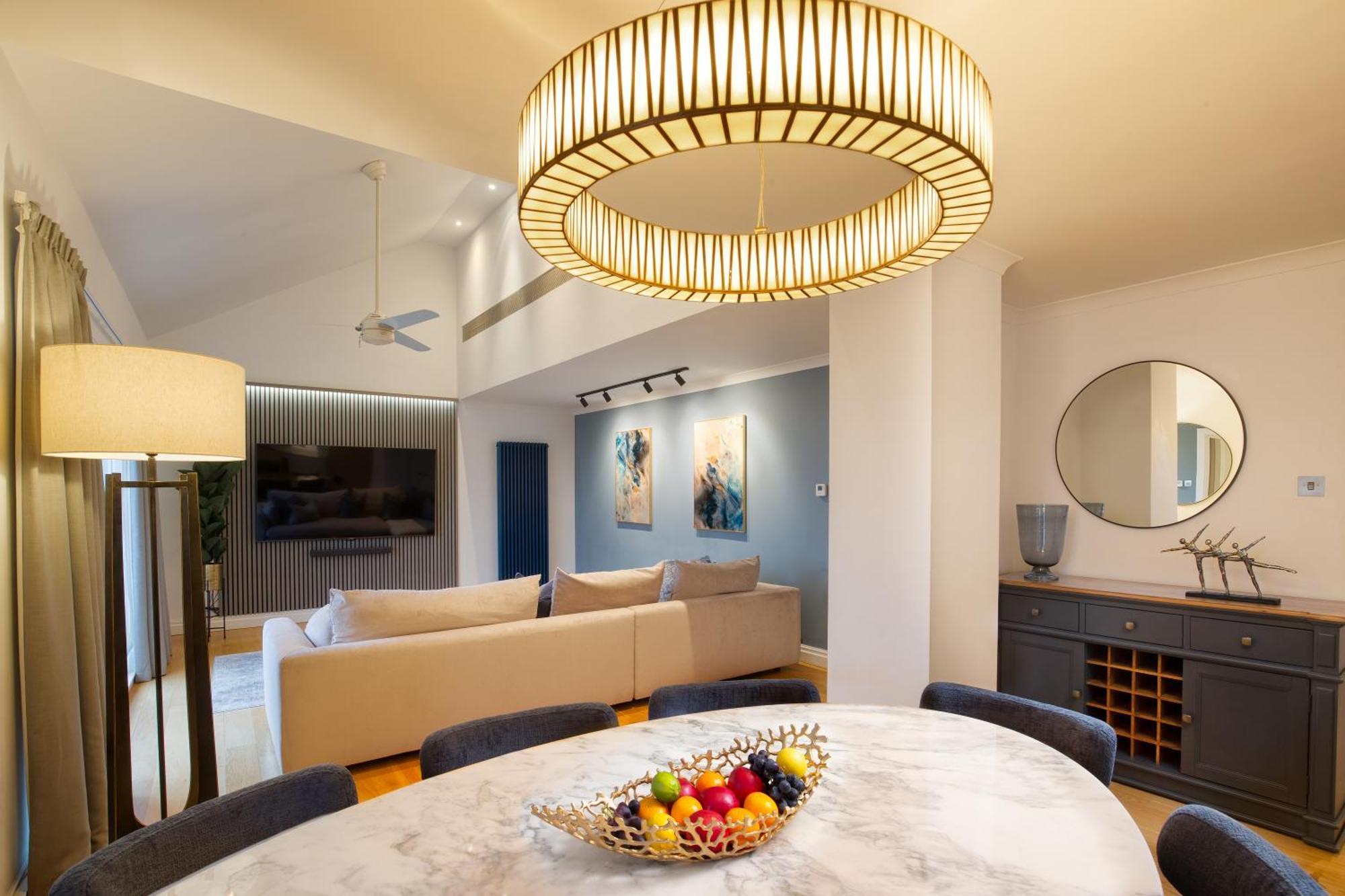 Monarch House - Serviced Apartments - Kensington ロンドン エクステリア 写真