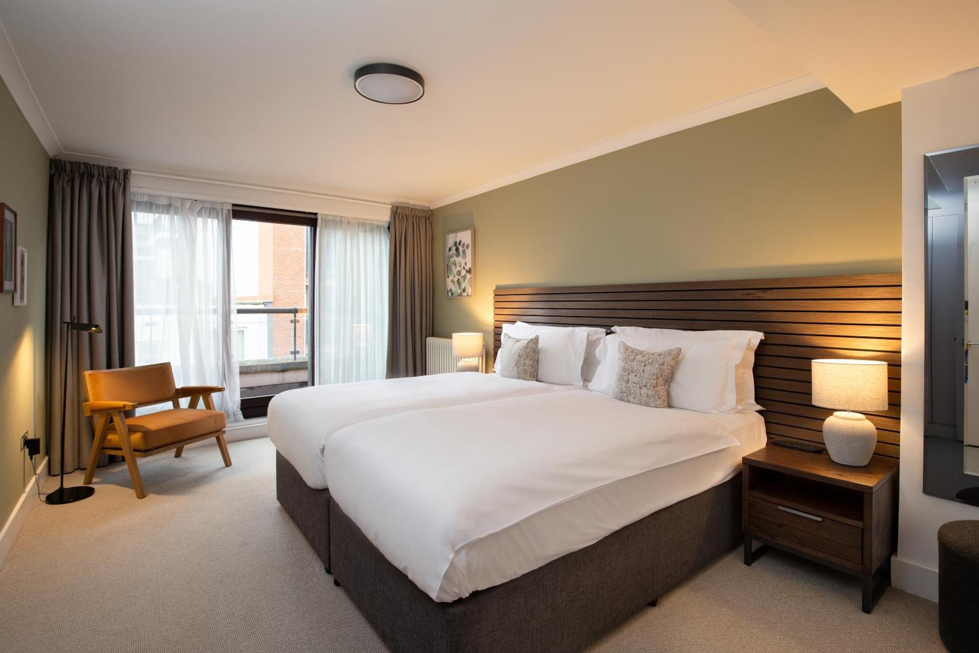Monarch House - Serviced Apartments - Kensington ロンドン エクステリア 写真